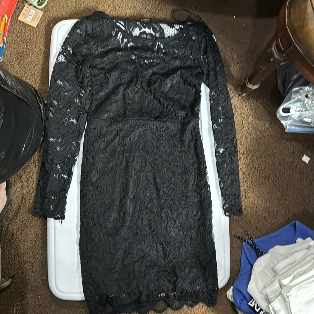 Black Lace Straight Long Sleeve Dress